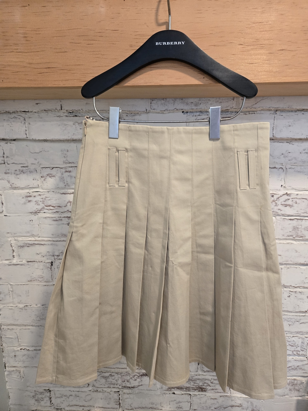 Burberry Pleated Vintage Skirt